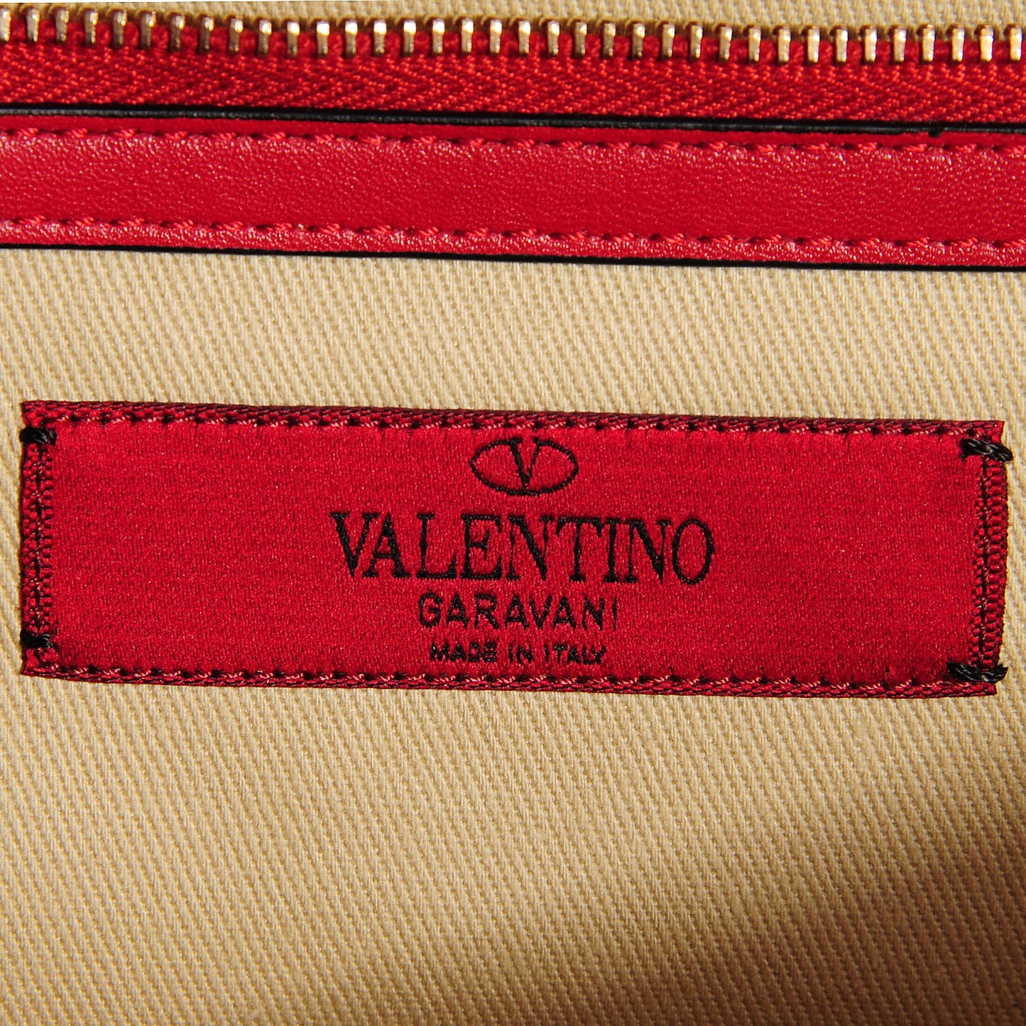 Vitello Medium Glam Lock Rockstud Flap Red