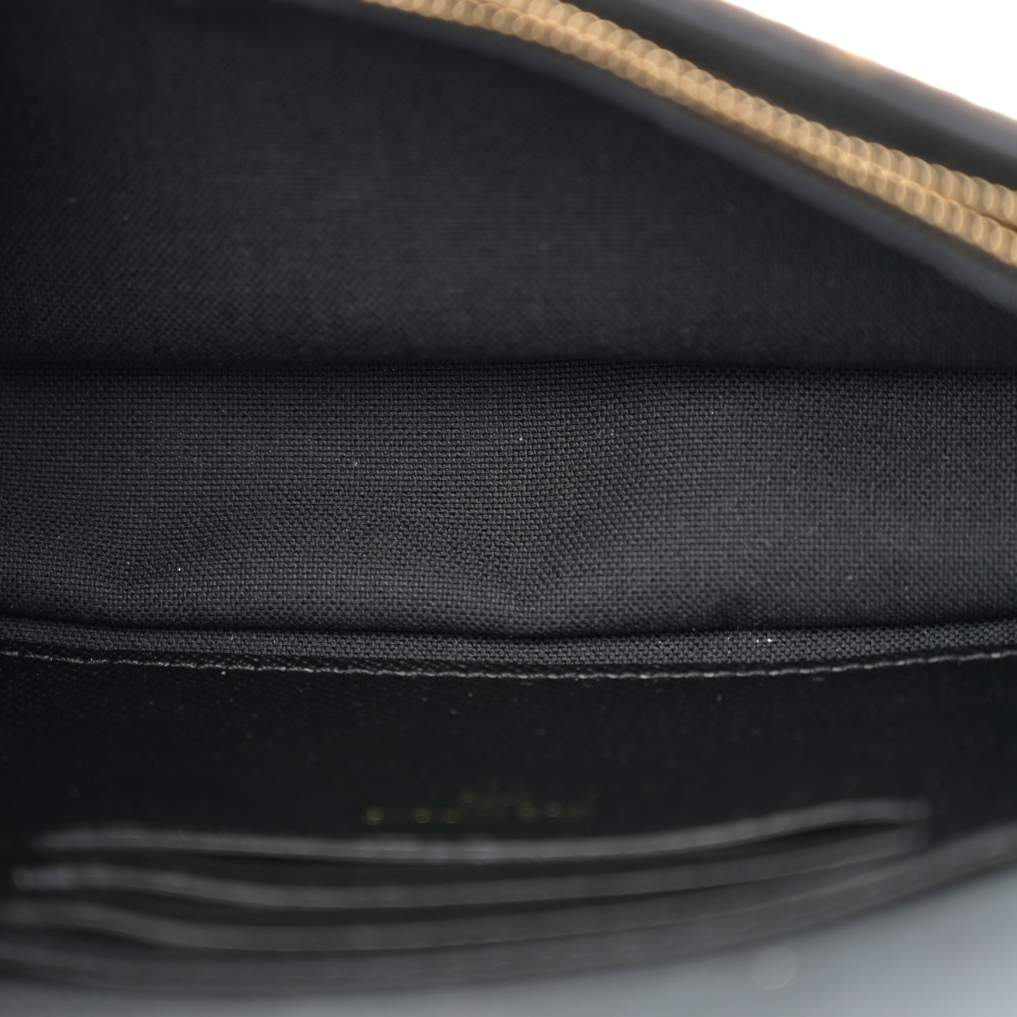 Reverse Monogram Ivy Wallet On Chain