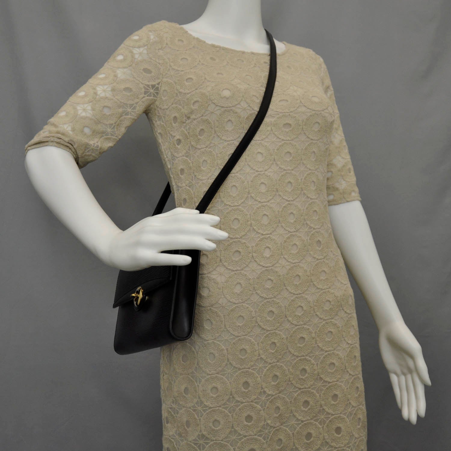 Louis Vuitton Epi Pochette Arche Black 2 of 8