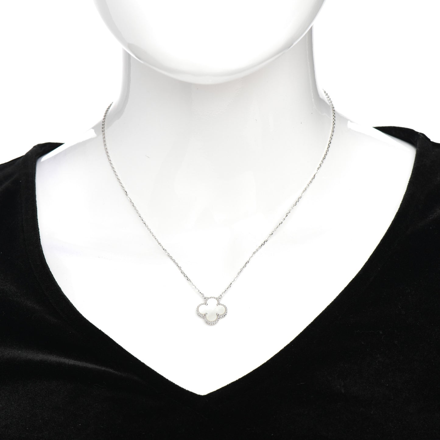 18K White Gold Mother of Pearl Vintage Alhambra Pendant Necklace
