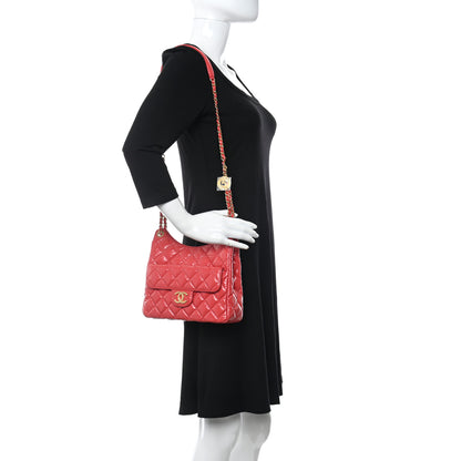 Chanel Shiny Crumpled Calfskin Quilted Wavy CC Hobo Red 2 of 9