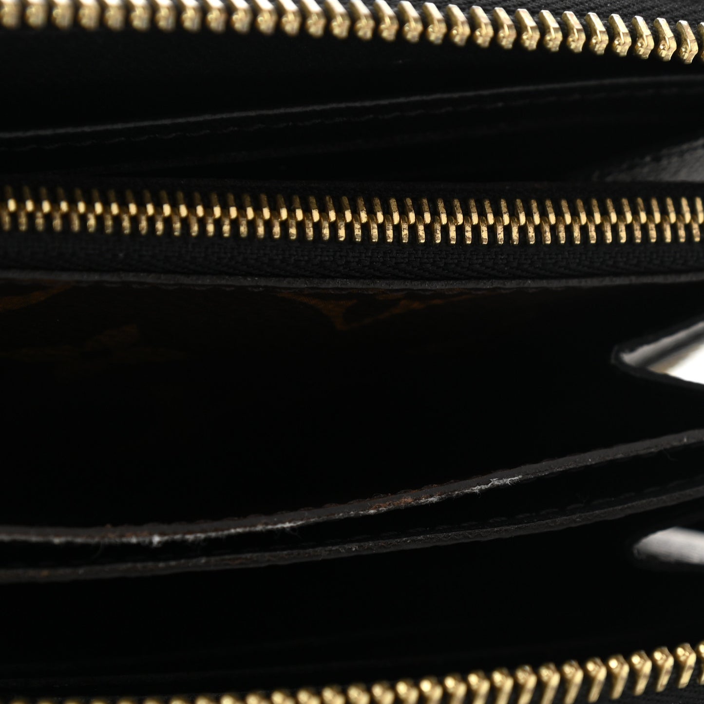 Monogram Zippy Retiro Wallet Black