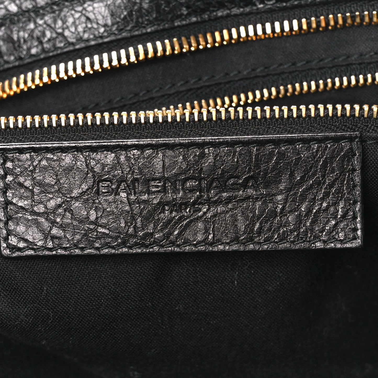 Agneau Giant 12 Gold Hardware City Black