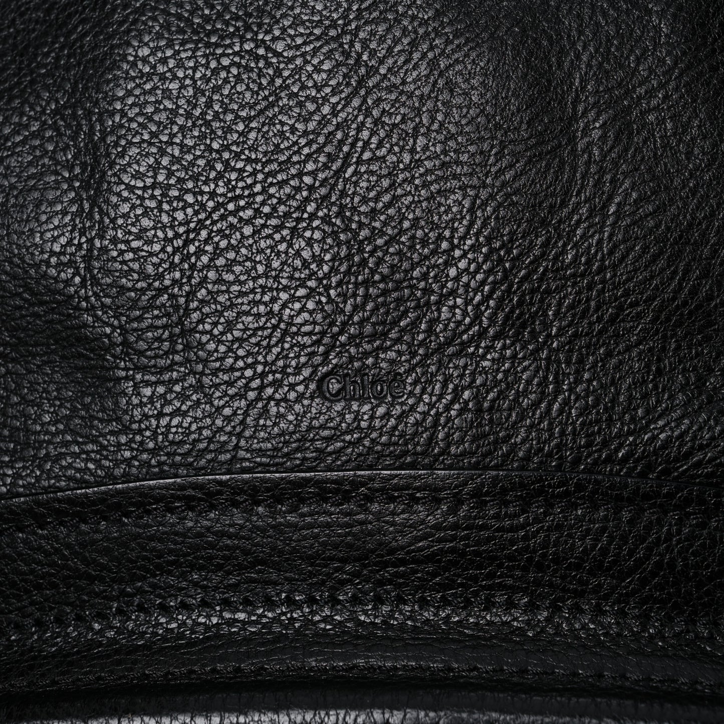 Calfskin Medium Paraty Black
