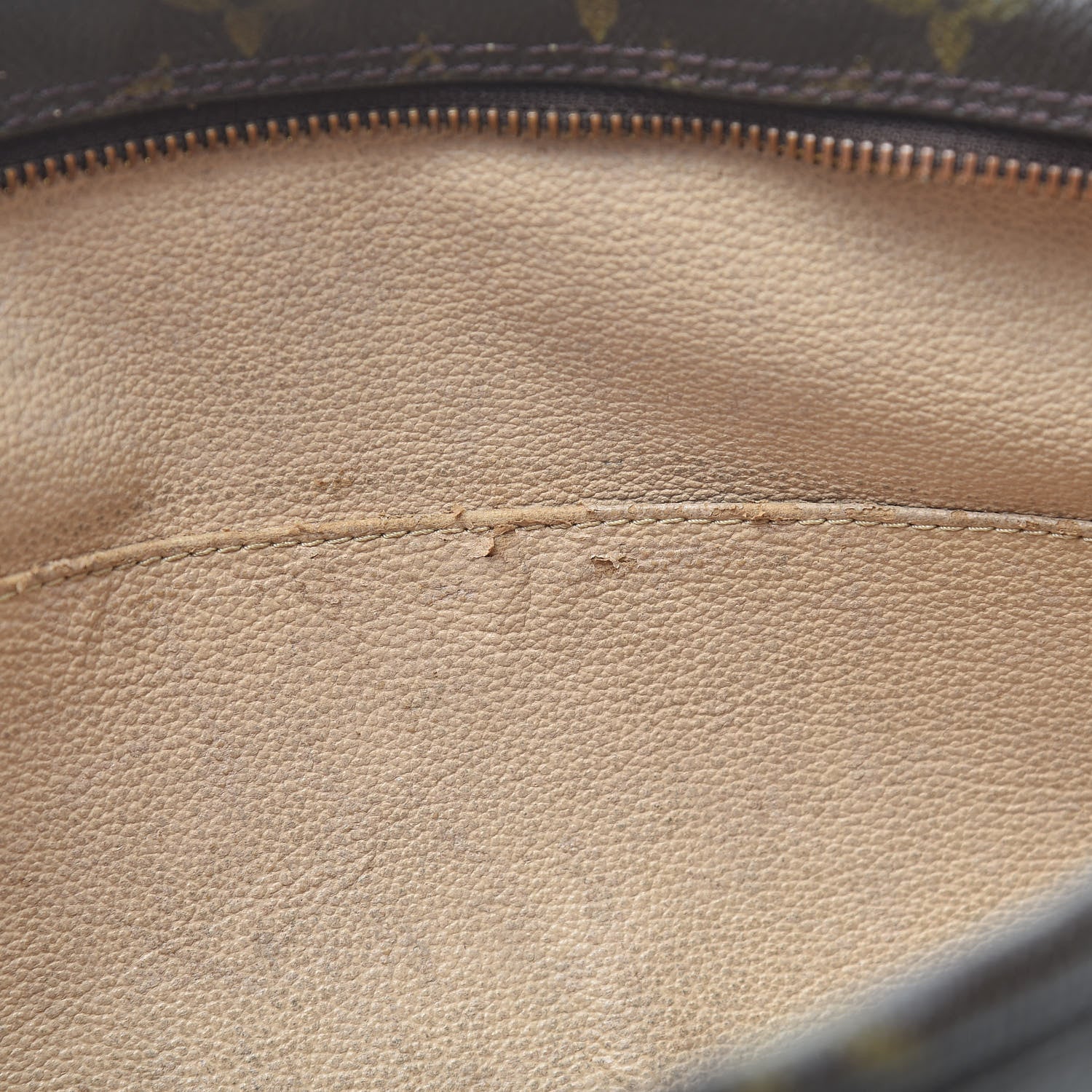 Louis Vuitton Monogram Trousse Toilette 28 9 of 13