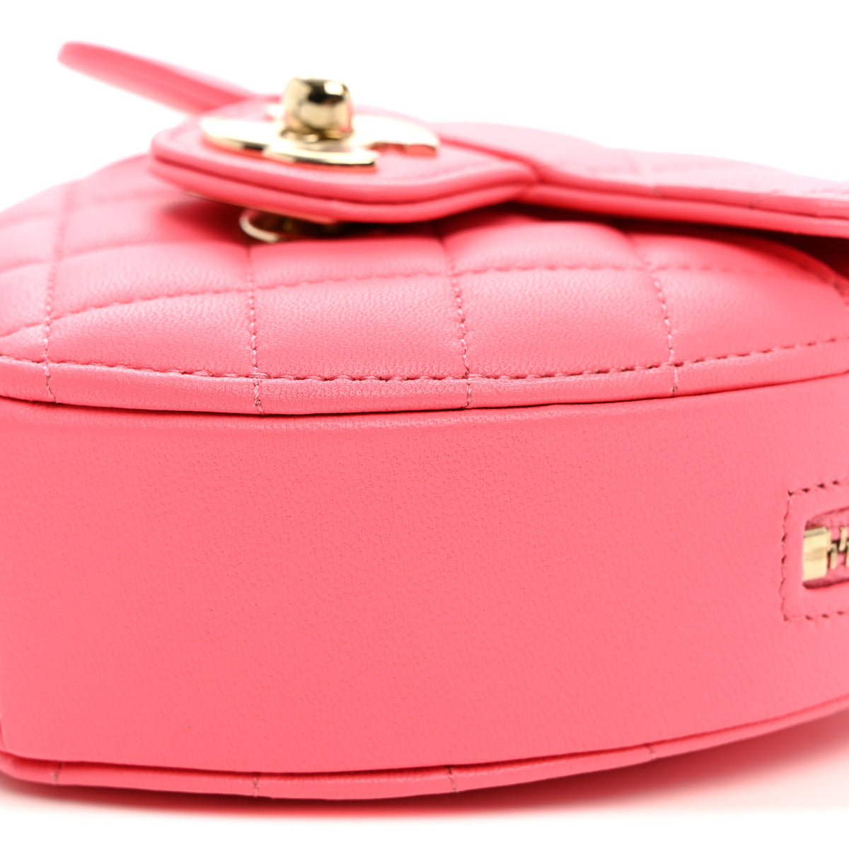 Lambskin Quilted CC In Love Heart Clutch With Chain Pink