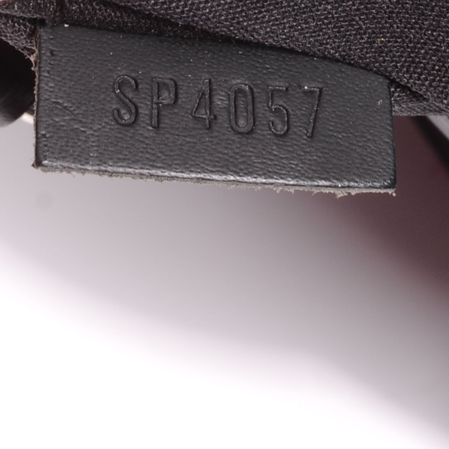 Louis Vuitton Epi Speedy 25 Black 7 of 7