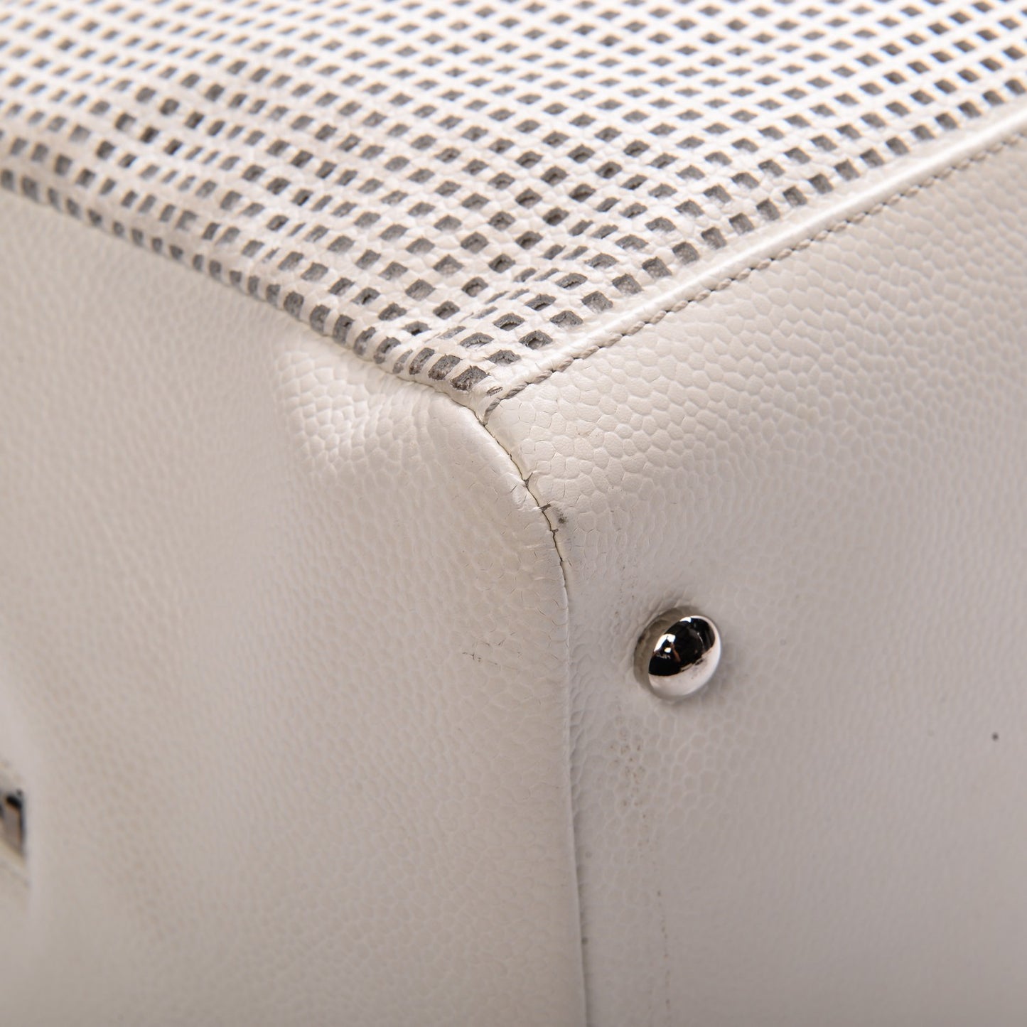 Caviar Perforated Bowler White