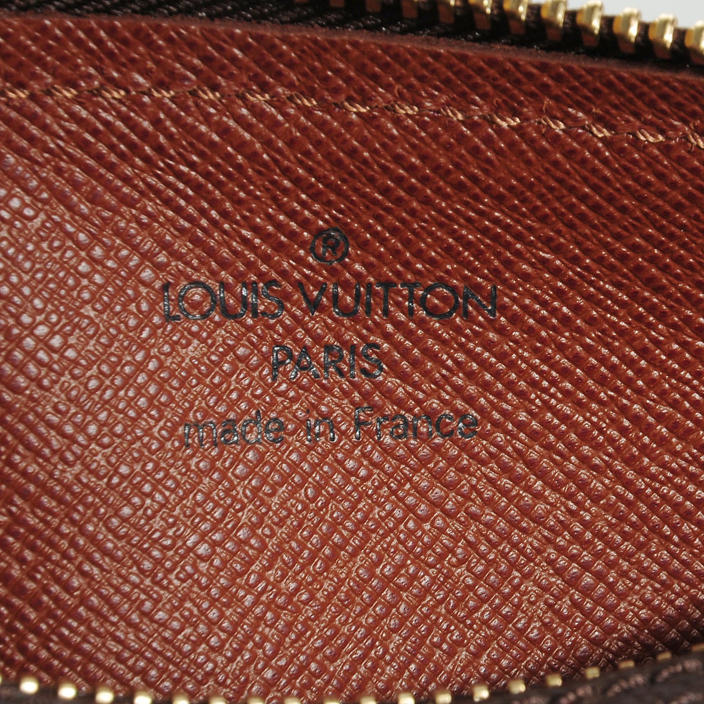 Monogram Papillon 19