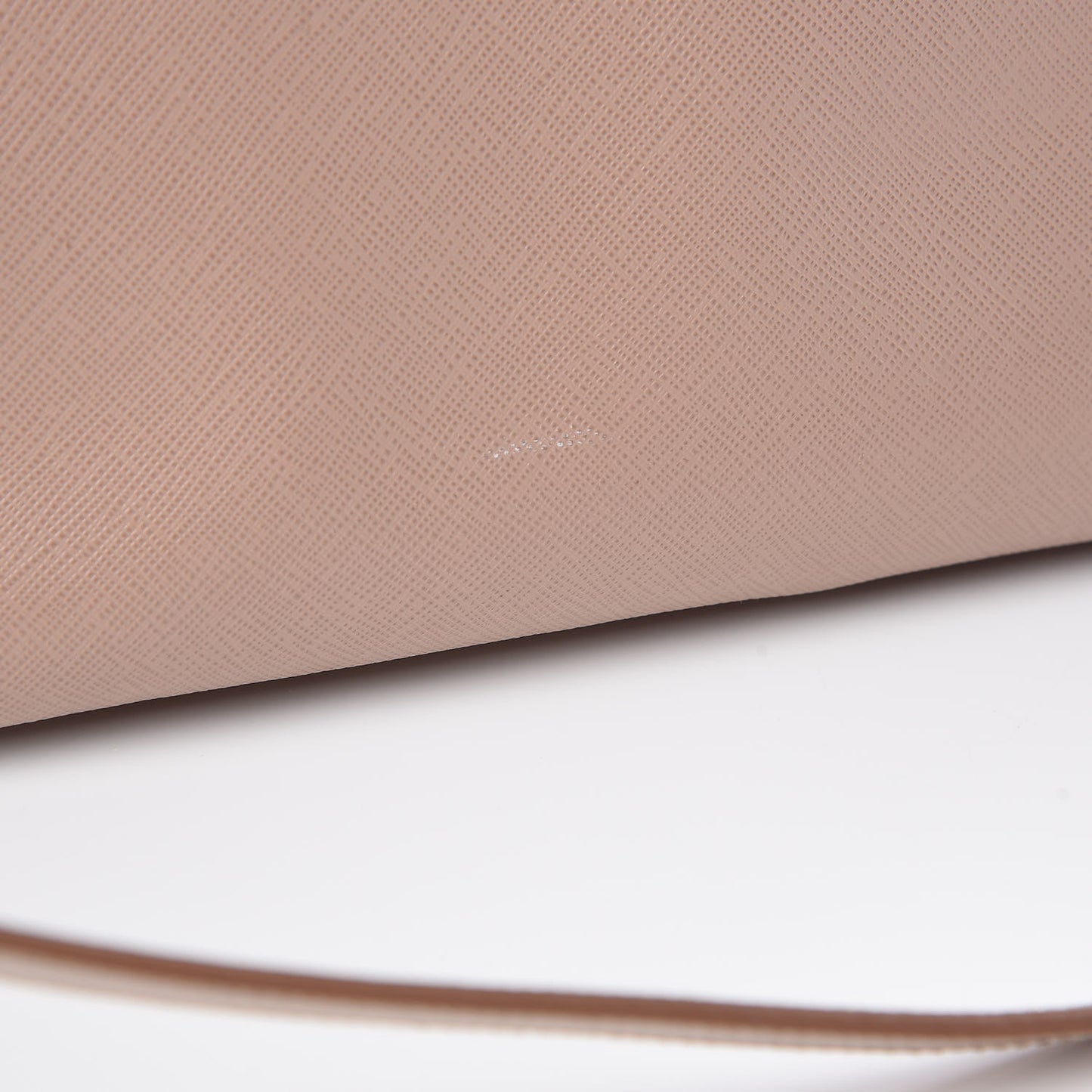 Saffiano Medium Galleria Double Zip Tote Cammeo