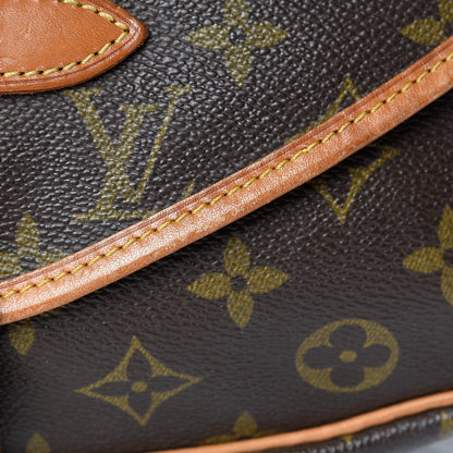 Louis Vuitton Monogram Saumur 30 20 of 24