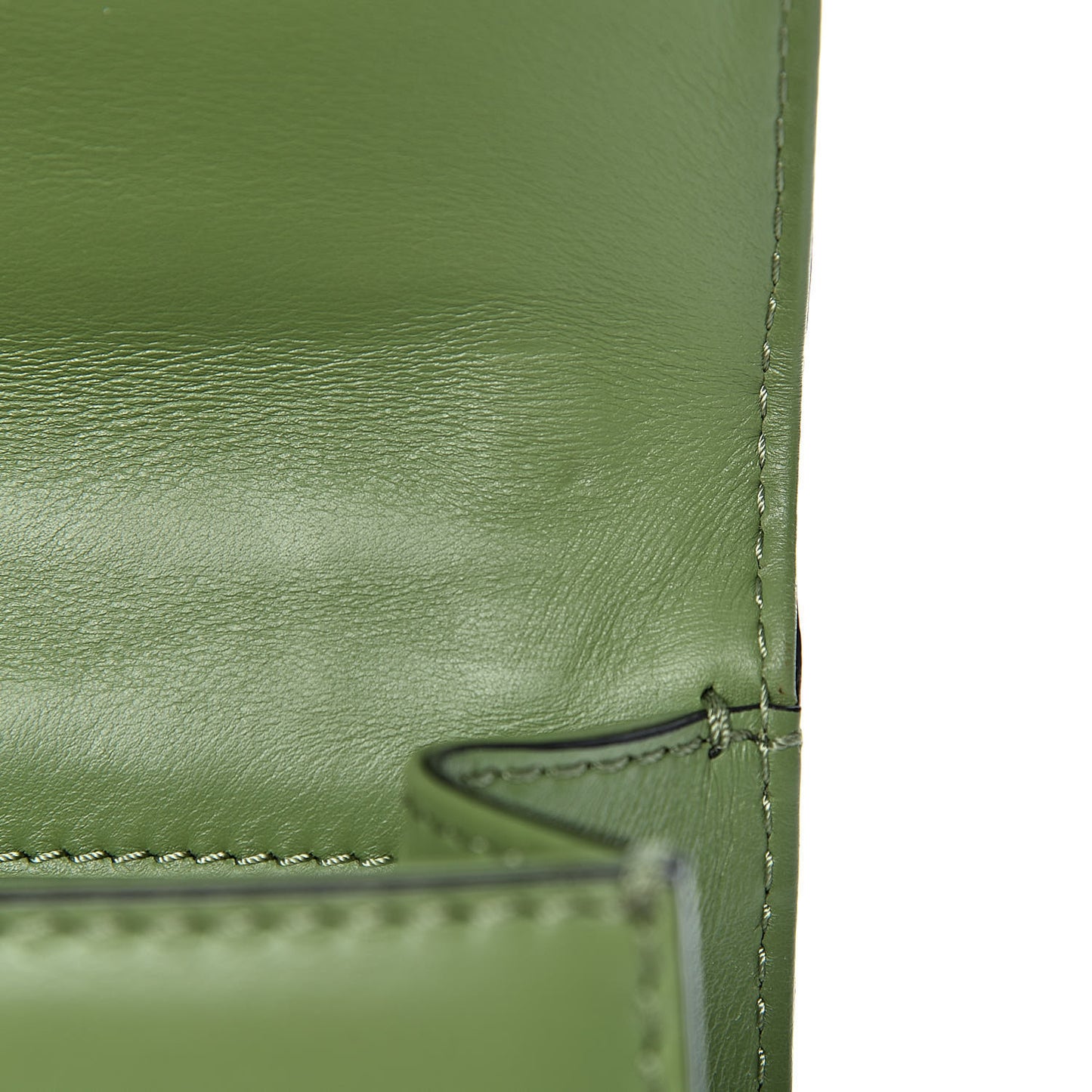 Vitello Small Glam Lock Rockstud Flap Green