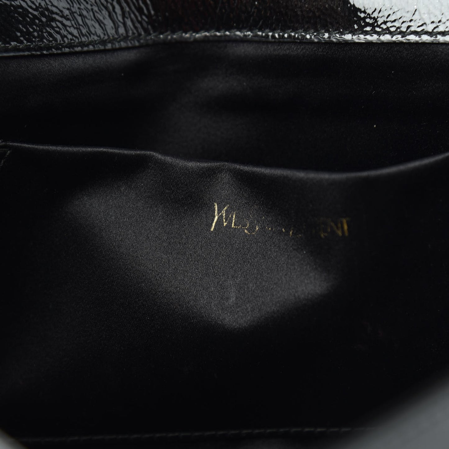 Textured Patent Monogram Large Belle De Jour Clutch Black
