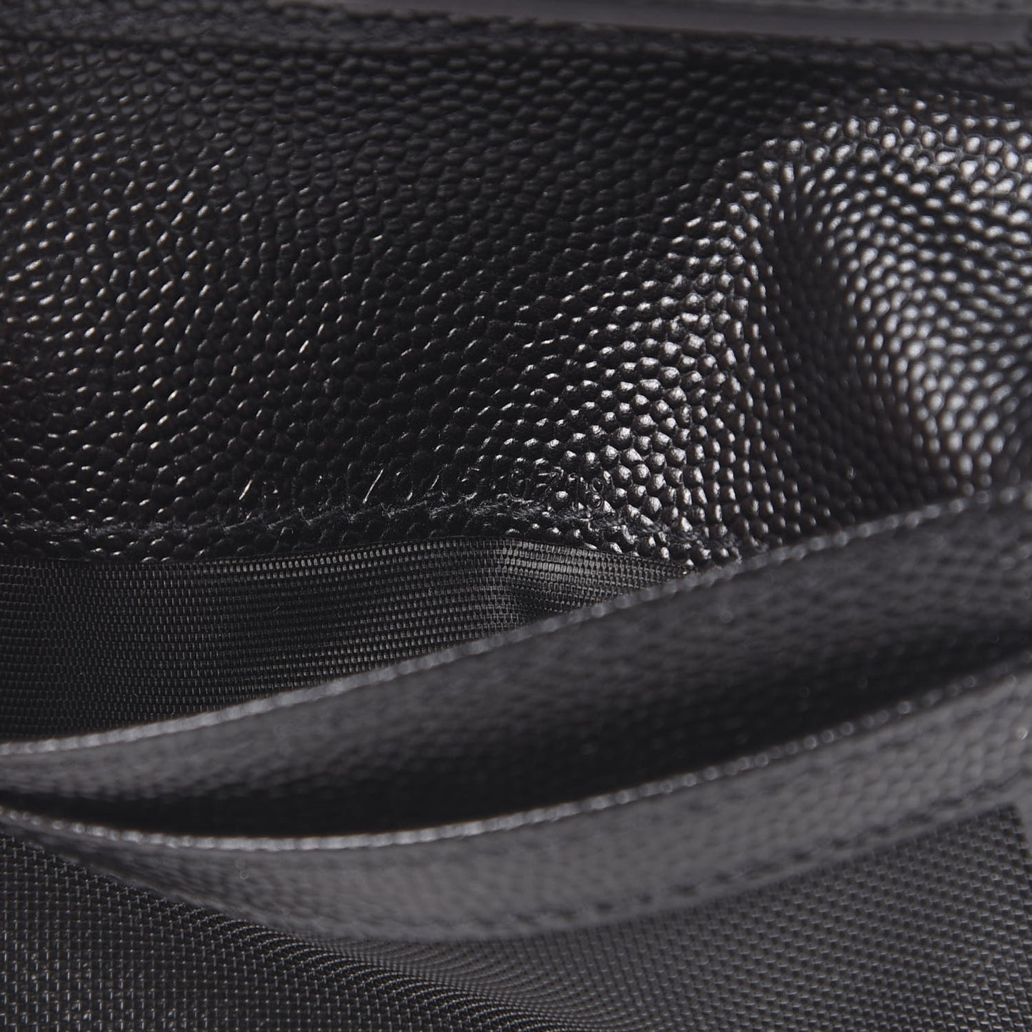 Grain De Poudre Matelasse Chevron Monogram Zipped Card Case Black