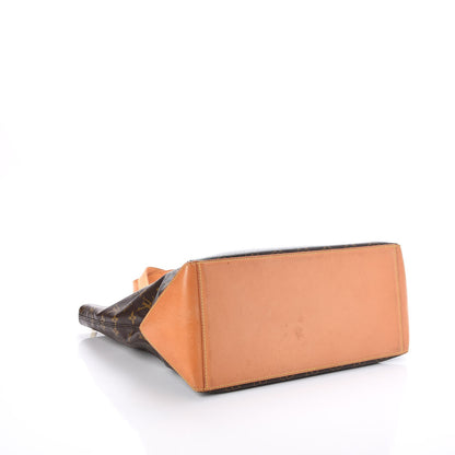 Louis Vuitton Monogram Cabas Mezzo 4 of 8