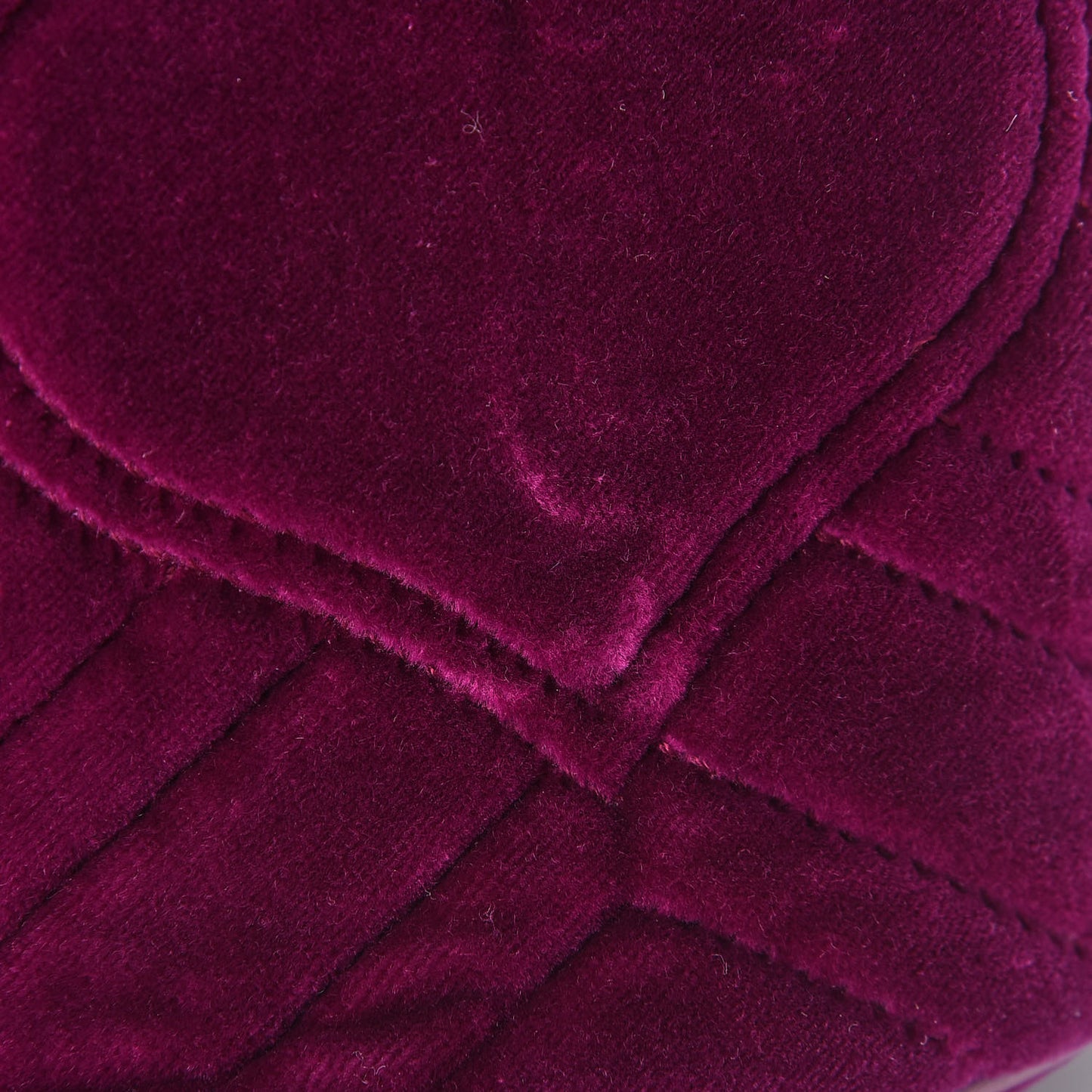Velvet Matelasse Mini GG Marmont 2.0 Bucket Bag Fuchsia Violet Cyclamen