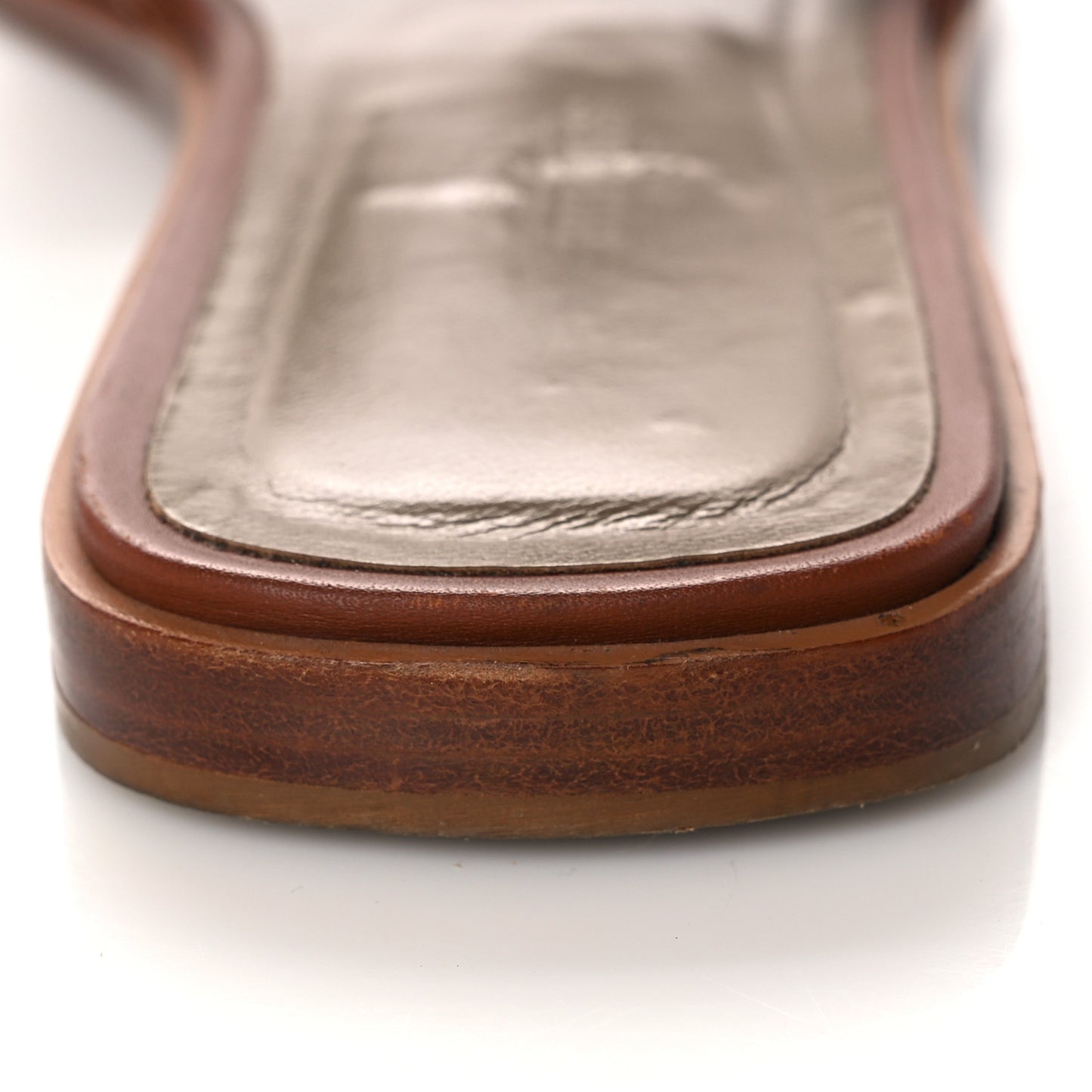 Box Calfskin Oran Sandals 40 Gold