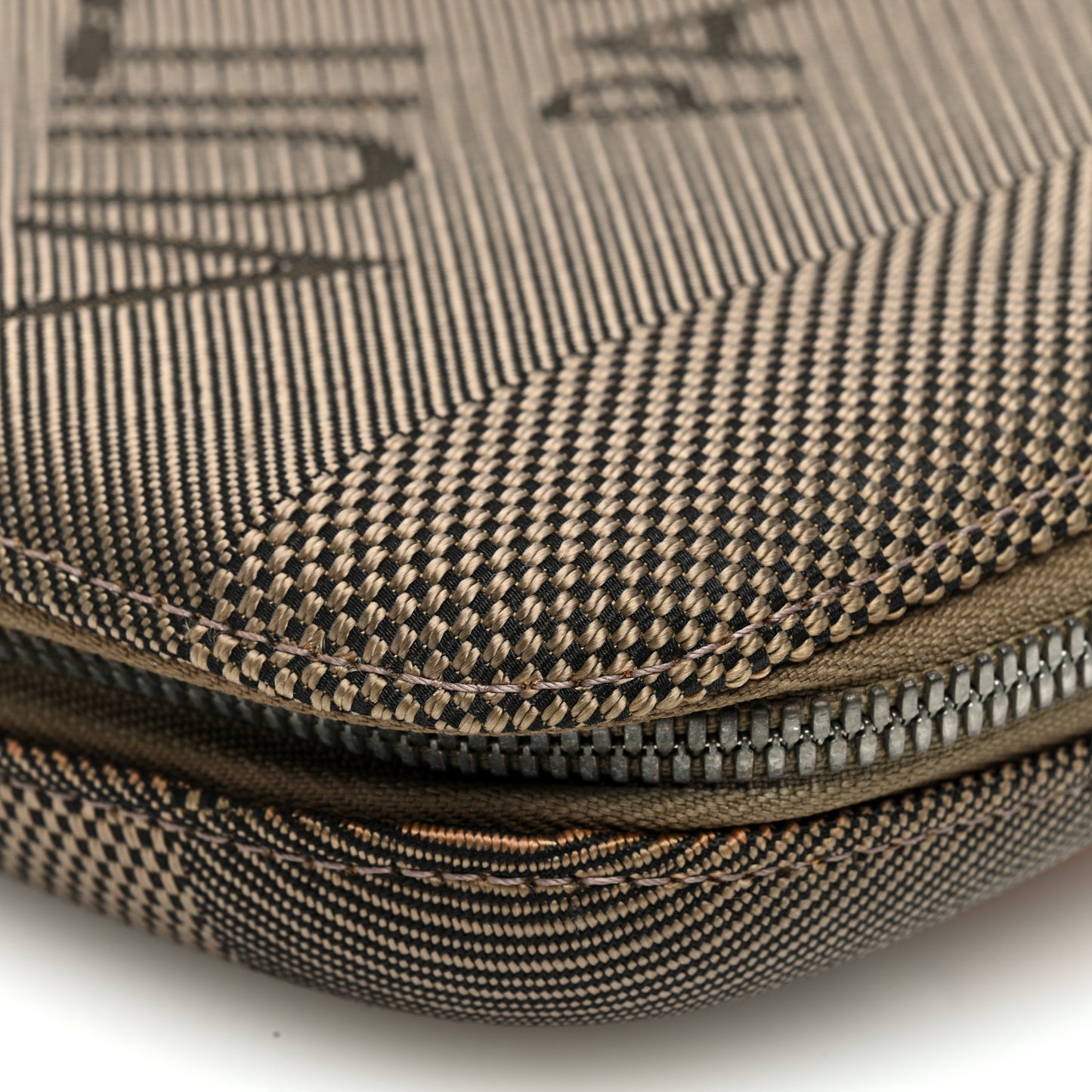 Damier Geant Mage Terre