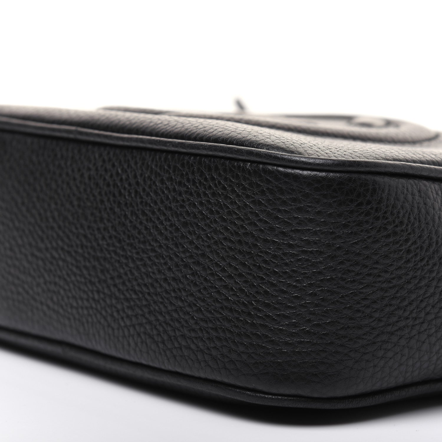 Gucci Pebbled Calfskin Small Soho Disco Bag Black 7 of 13