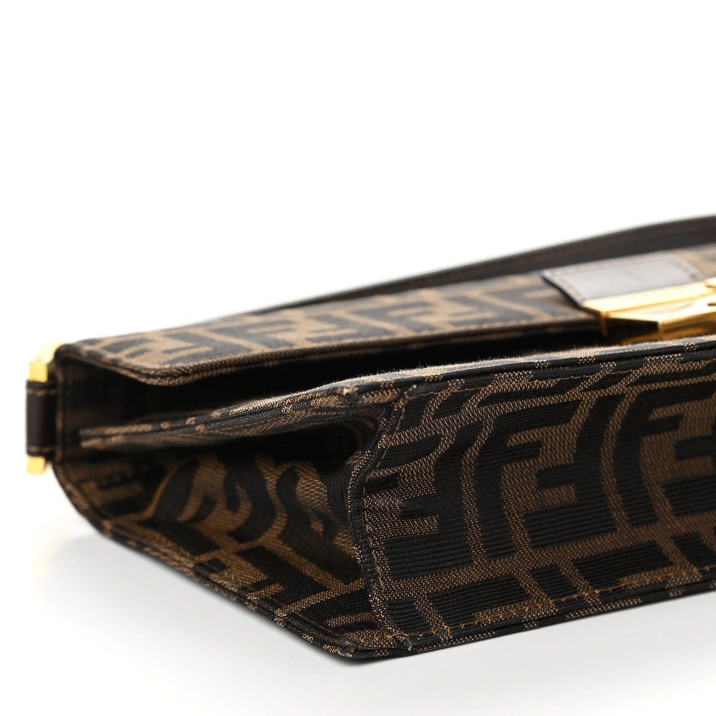 Zucca Calfskin Shoulder Bag Tobacco