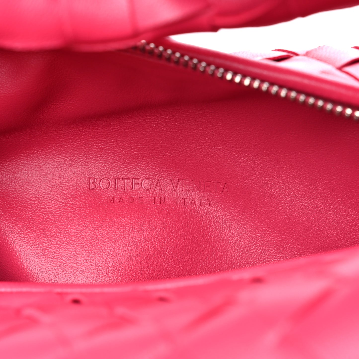 Nappa Intrecciato Teen Jodie Hobo Cranberry