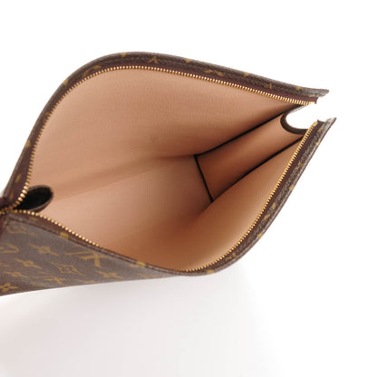 Louis Vuitton Monogram Toiletry Pouch 26 5 of 7
