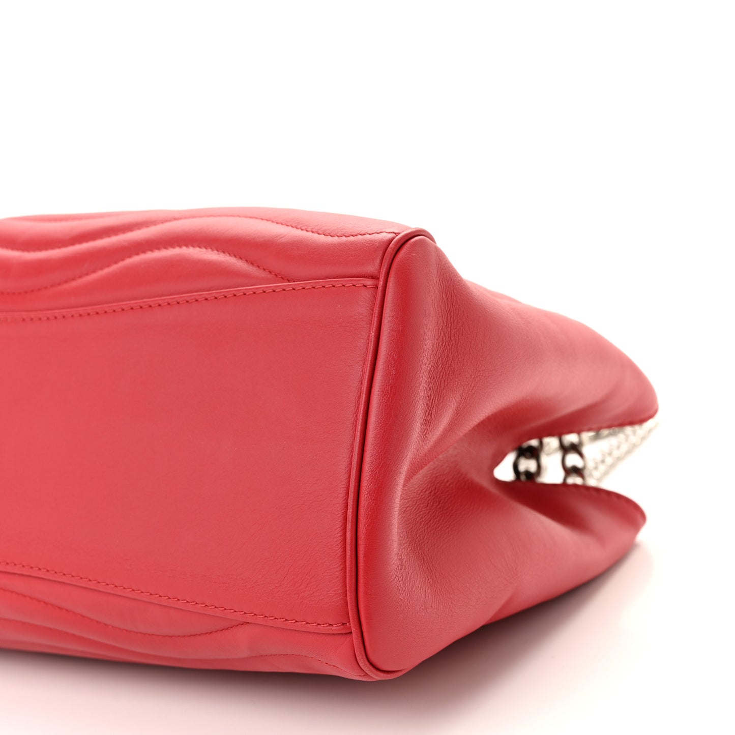 Calfskin New Wave Chain Tote Ecarlate