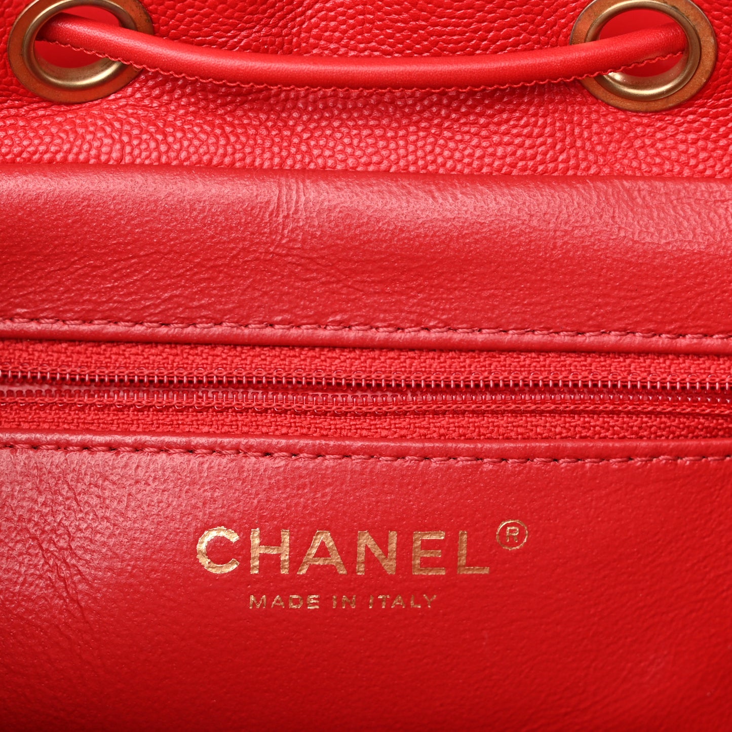 Caviar Quilted Filigree Backpack Red