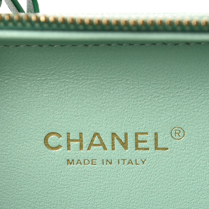 Chanel Caviar Quilted Small CC Filigree Vanity Case Green 7 of 9