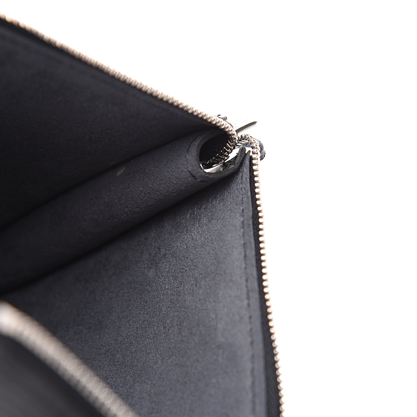 Epi Pochette Accessories 24 Black