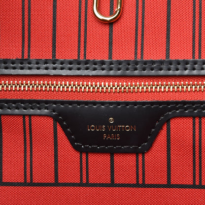 Louis Vuitton Monogram World Tour Neverfull MM 7 of 10