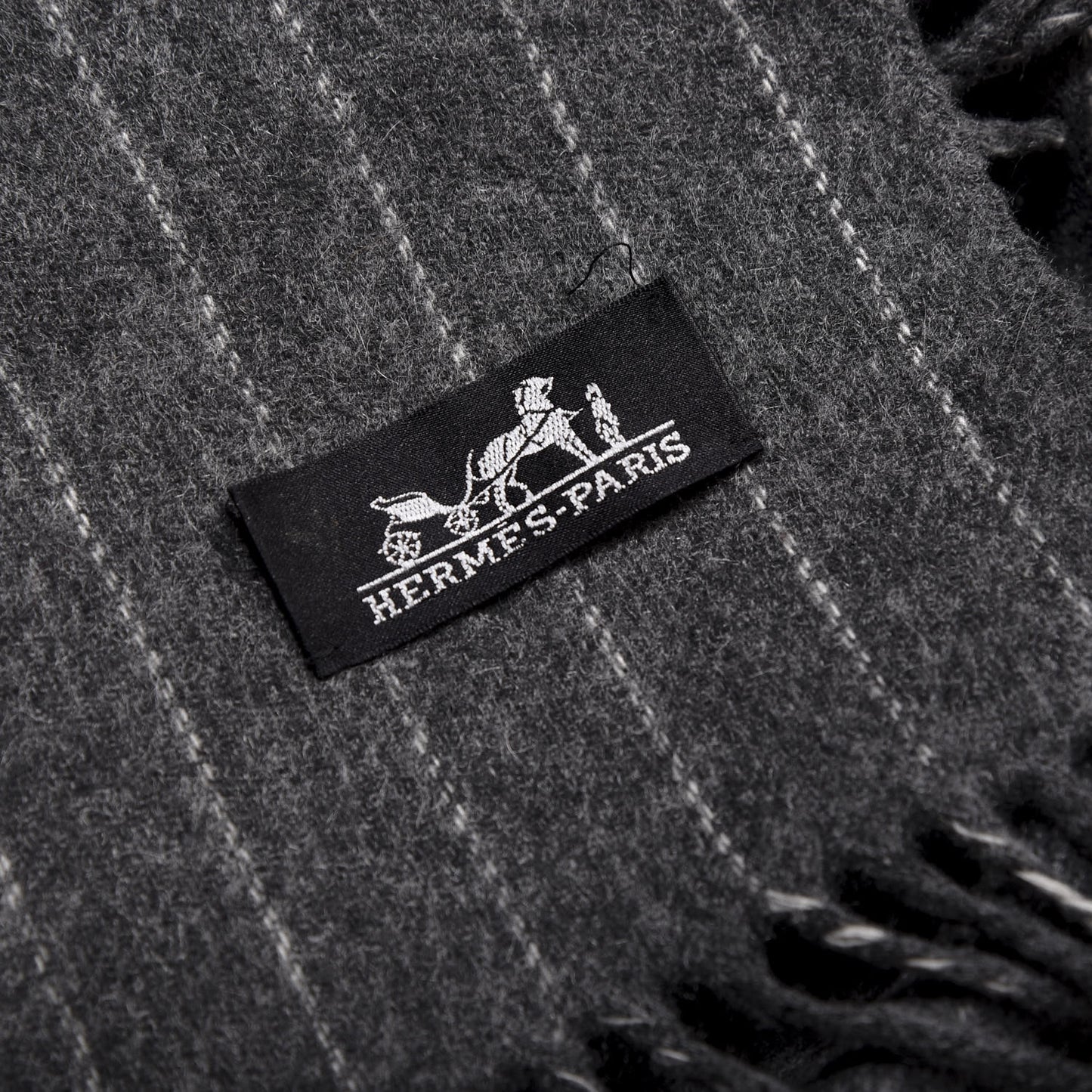 Cashmere Pinstripe Scarf Grey