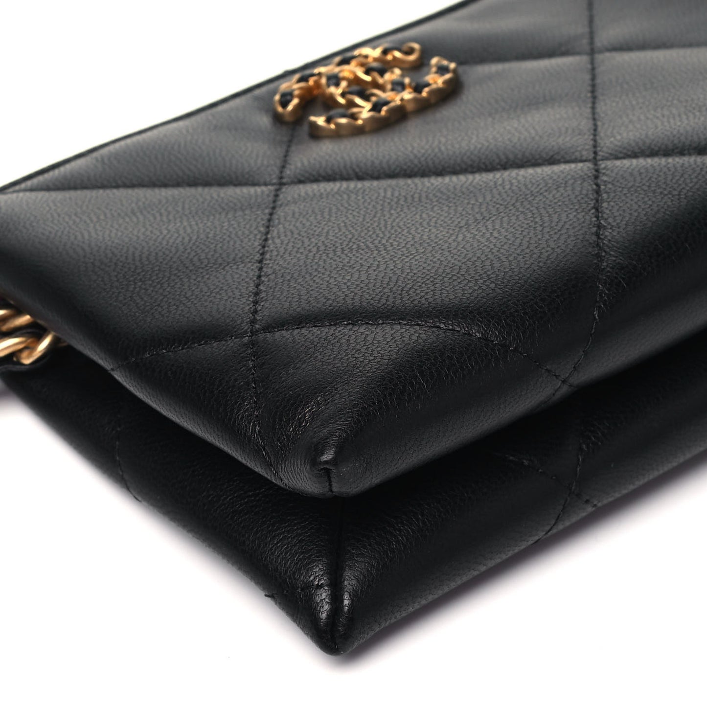 Shiny Goatskin Quilted Small Chanel 19 Pouch With Handle Black