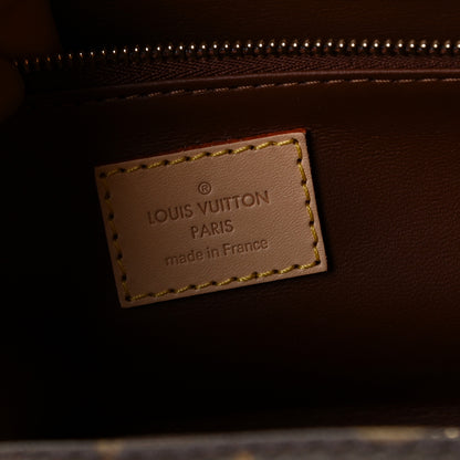 Louis Vuitton Monogram Dopp Kit Toilet Pouch 11 of 20