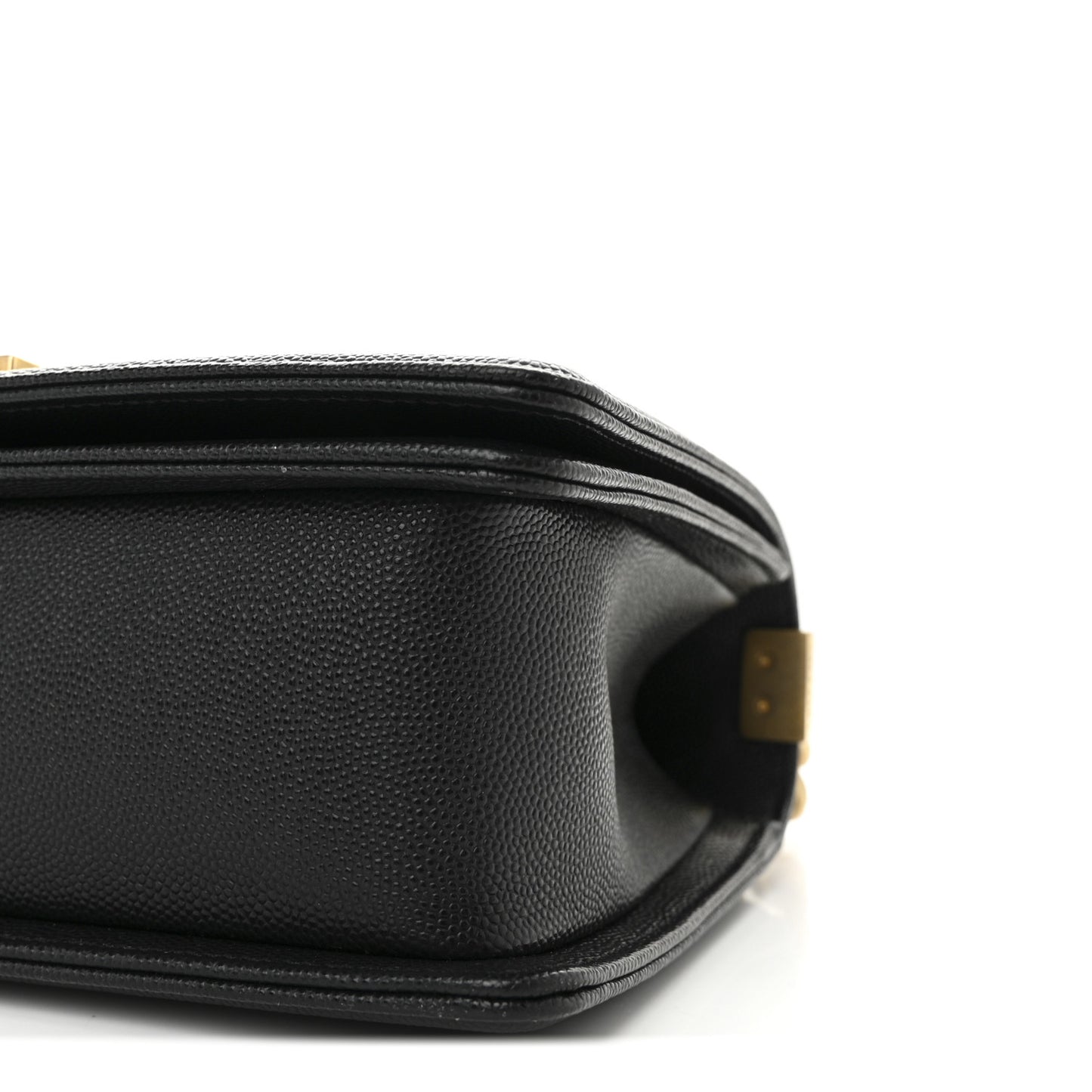 Caviar Quilted Medium Boy Flap Black
