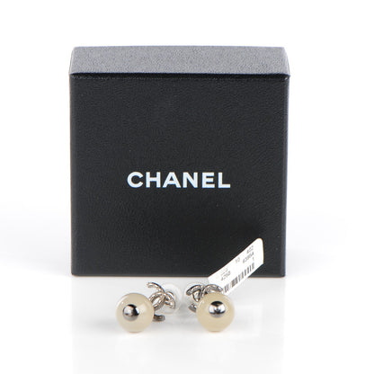 Chanel Ruthenium CC Bead Drop Earrings Light Green 4 of 4