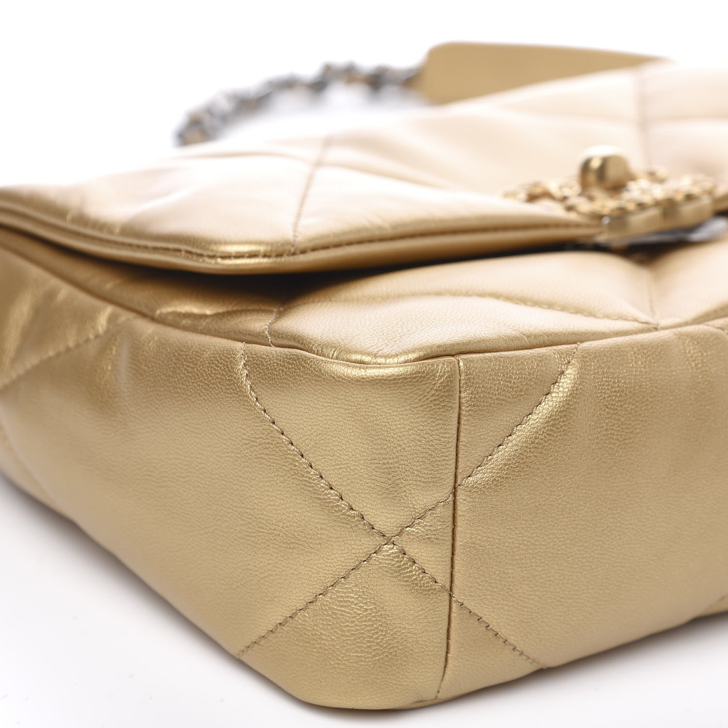 Chanel Metallic Goatskin Quilted Medium 19 Flap Gold 7 of 10