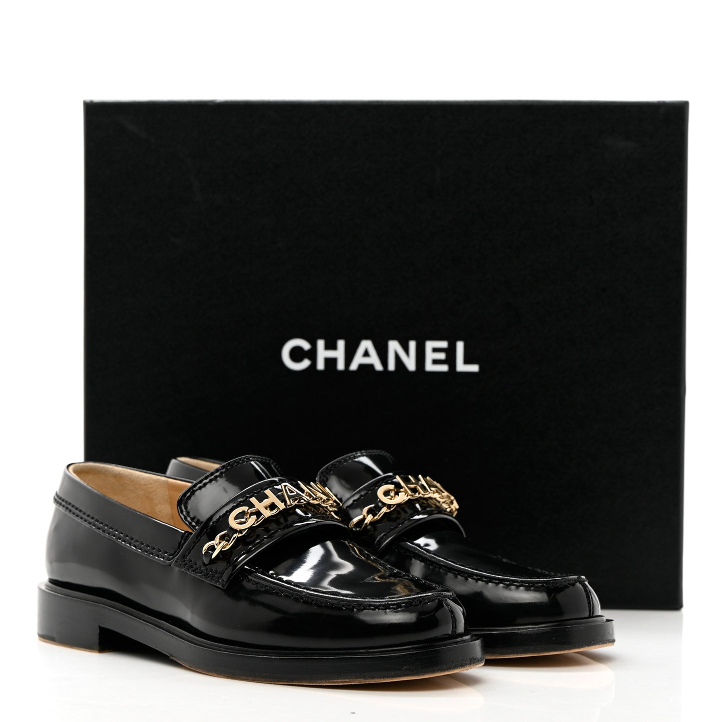 Shiny Calfskin Logo Loafers 35 Black