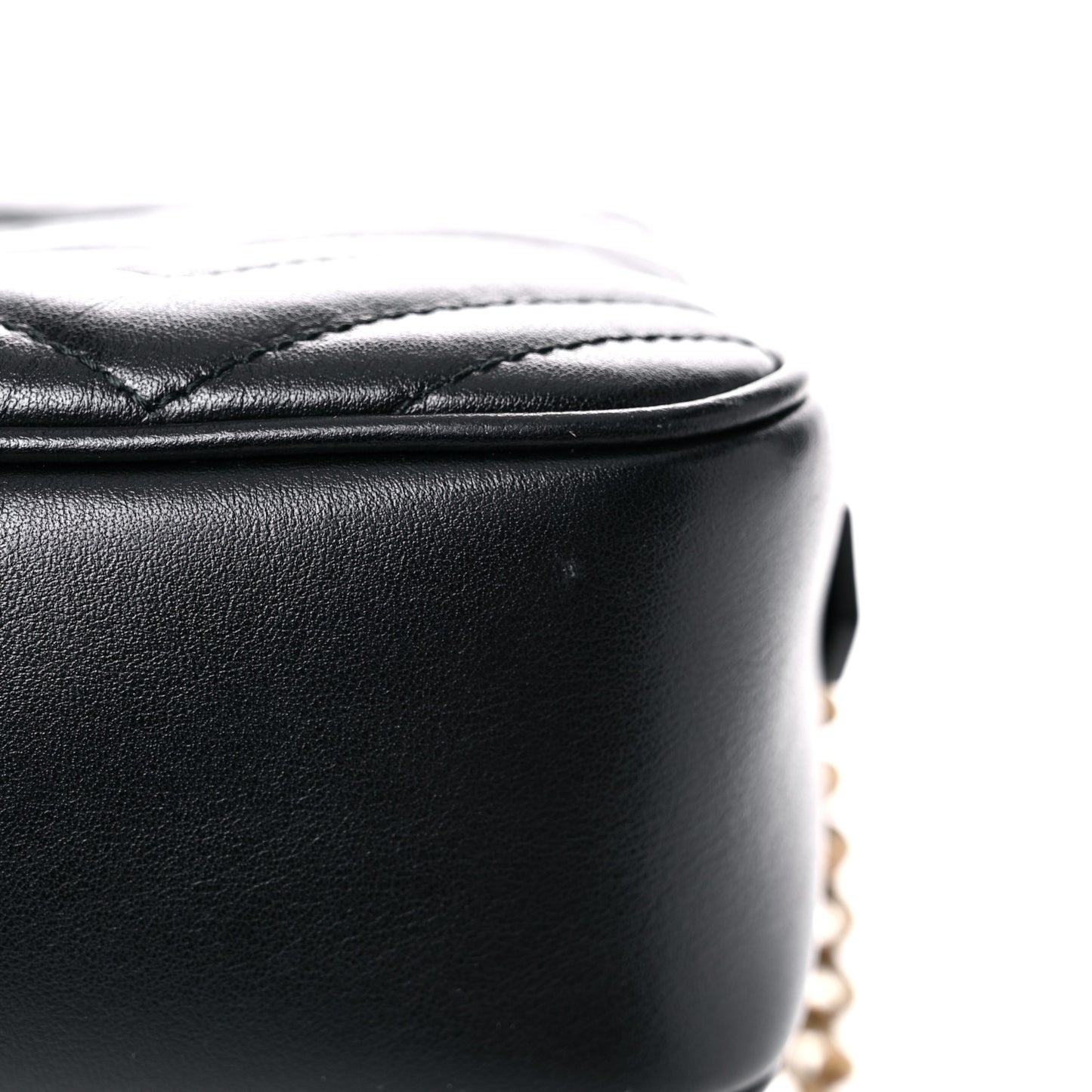 Calfskin Matelasse Small GG Marmont Chain Shoulder Bag Black