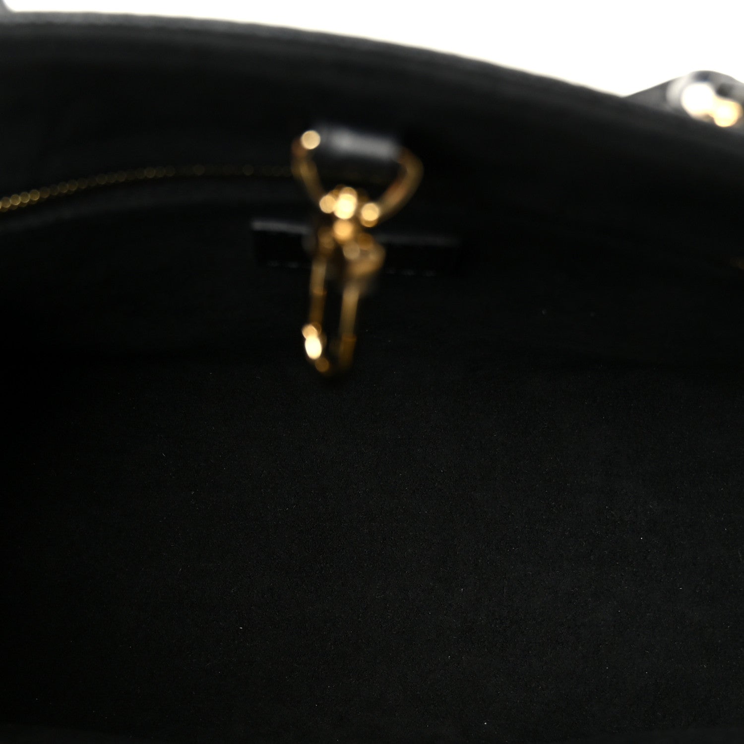 Louis Vuitton Empreinte Monogram Giant Onthego PM Black 4 of 8