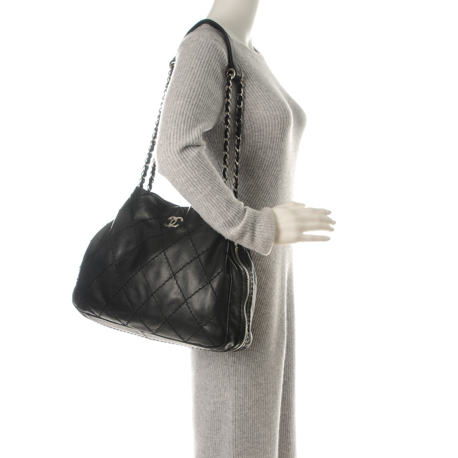 Chanel Lambskin Expandable Tote Black 2 of 14