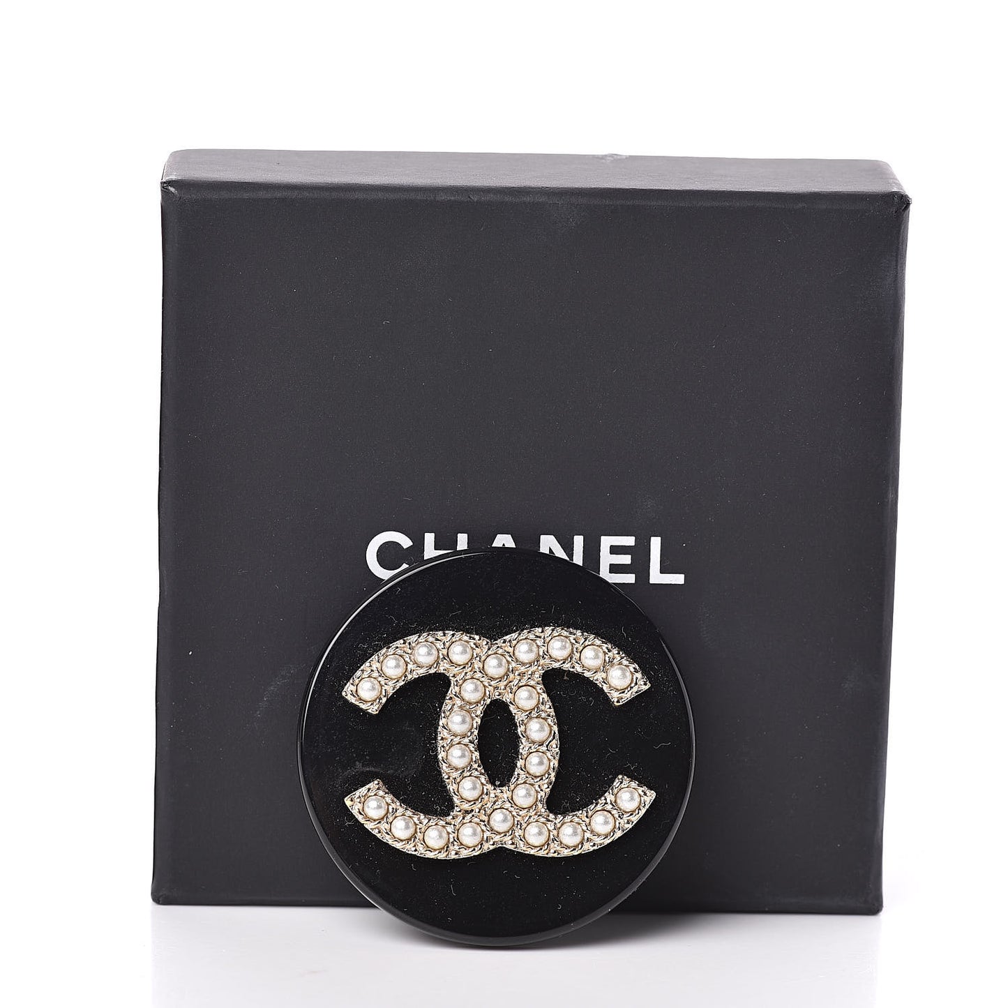 Resin Pearl Brooch Black