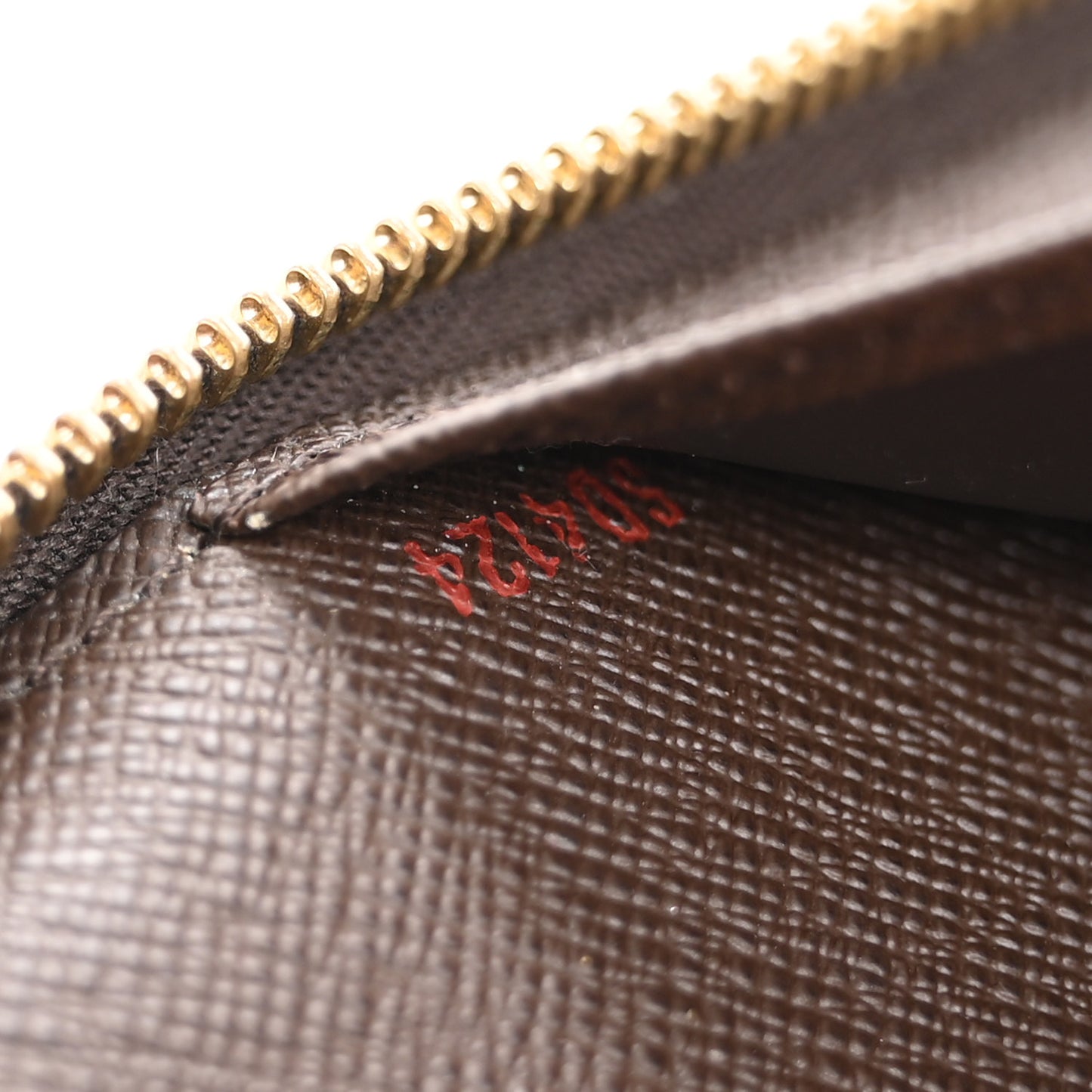 Damier Ebene Zippy Organizer Wallet