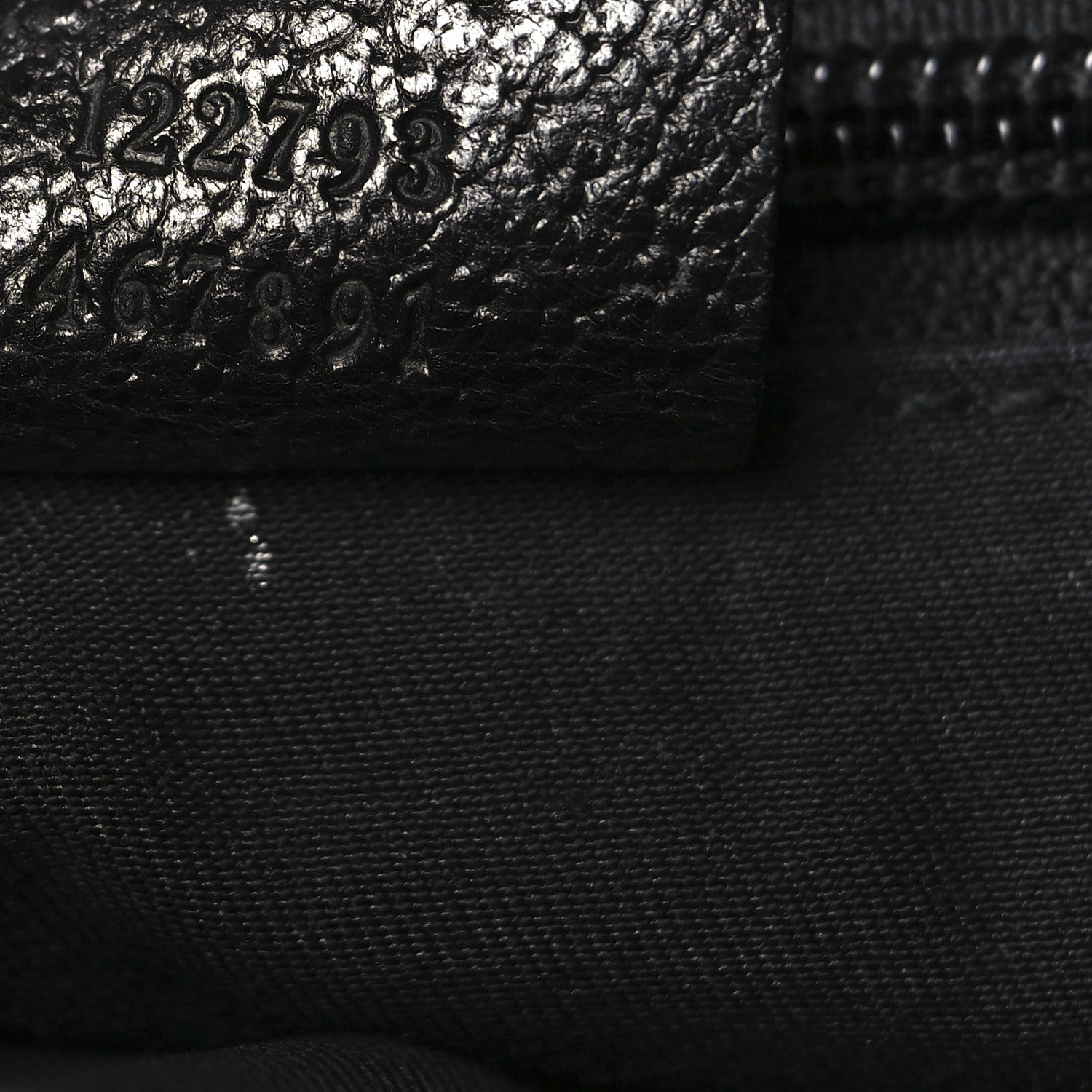 Gucci Monogram Flat Messenger Bag Black 7 of 10