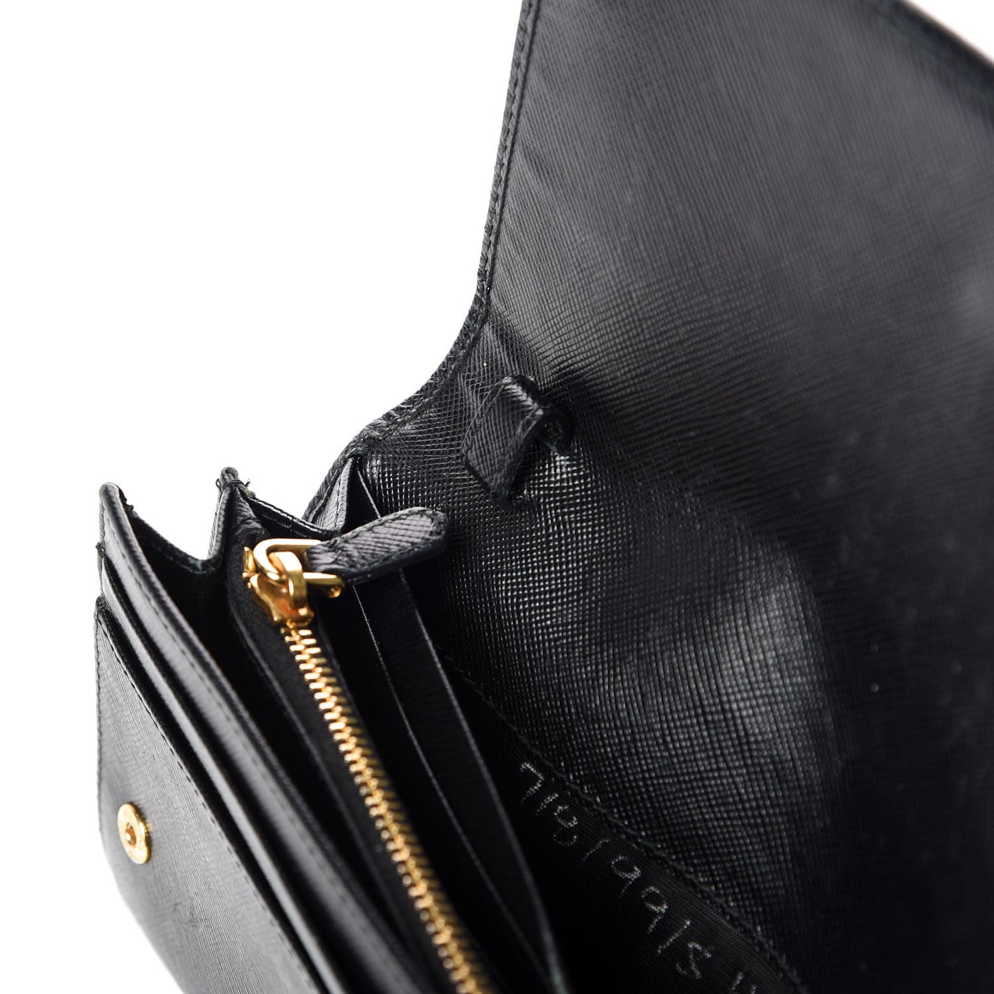 Saffiano Metal Oro Chain Wallet Black