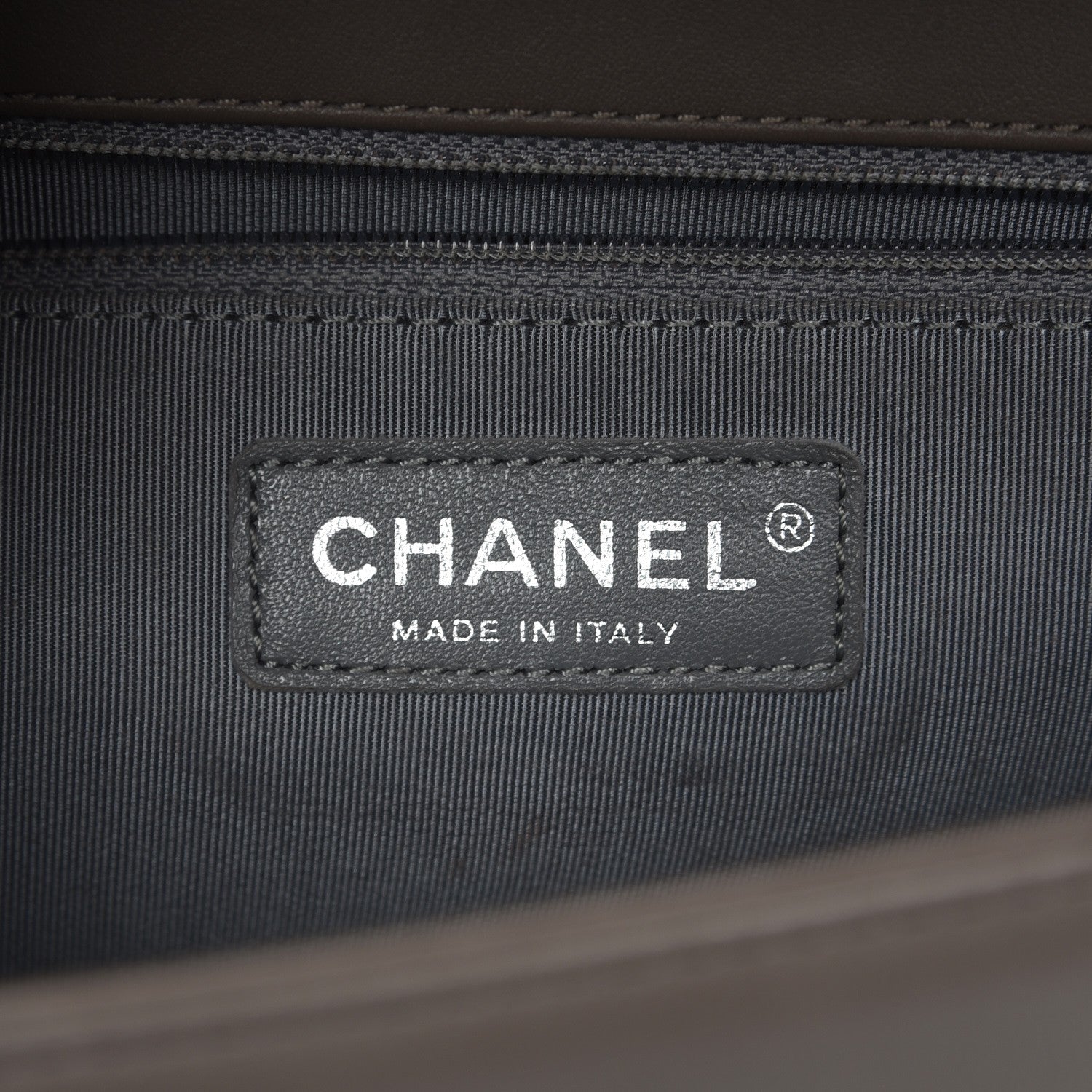 Chanel Calfskin Chevron New Medium Boy Flap Grey 6 of 8