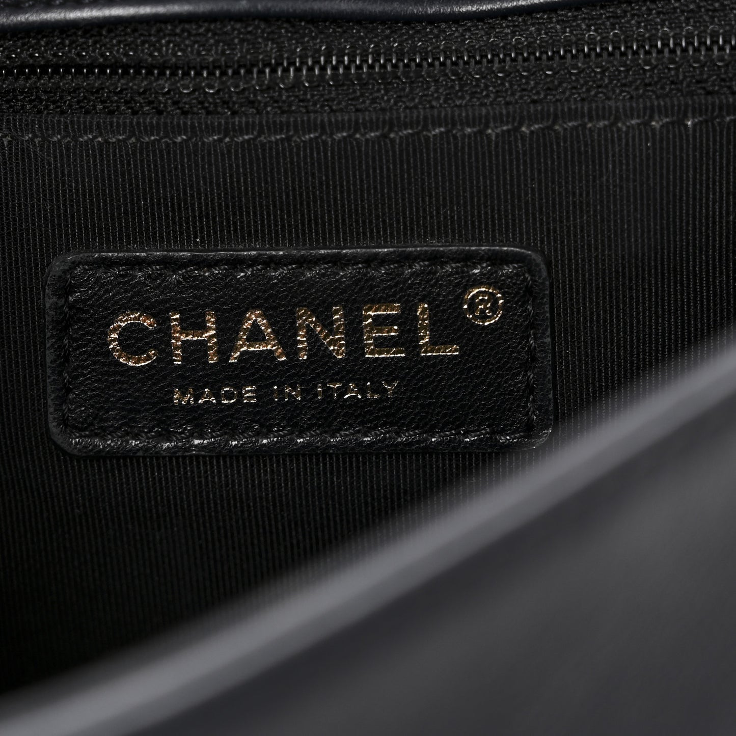 Lambskin Quilted Medium Graphic Flap Navy Black
