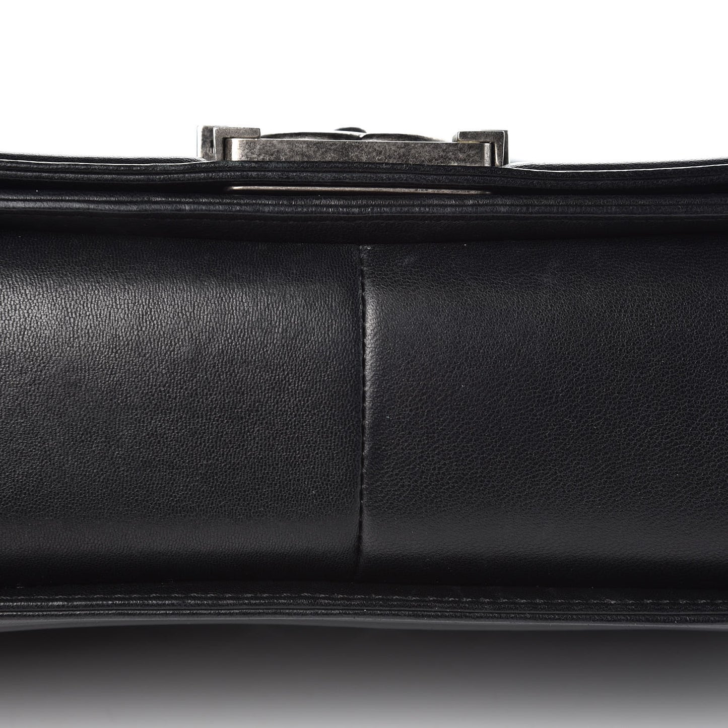 Lambskin Quilted Medium Boy Flap Black