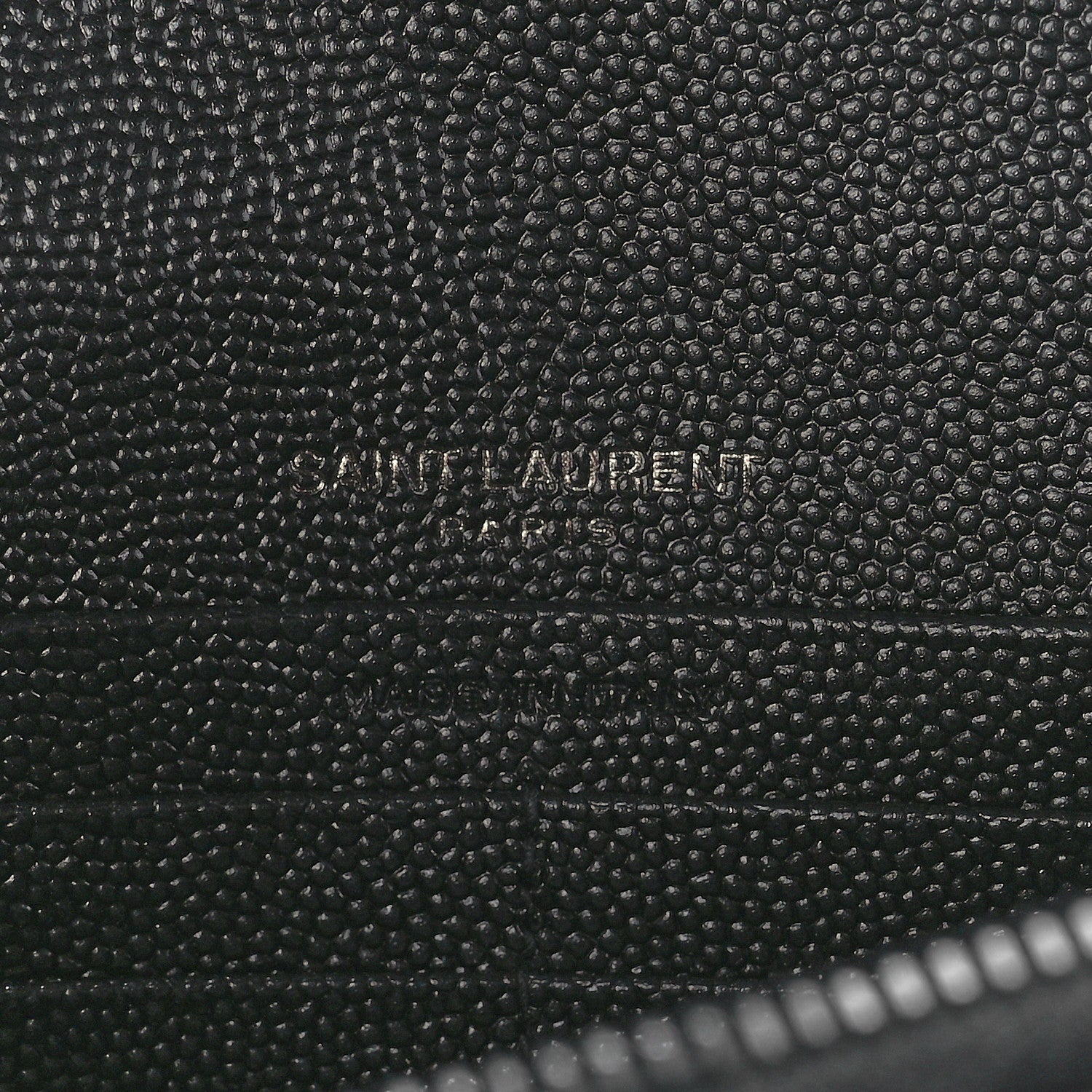 Saint Laurent Grain De Poudre Matelasse Chevron Monogram Monochrome Envelope Chain Wallet Black 6 of 11