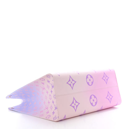 Louis Vuitton Monogram Giant Spring In The City Onthego GM Sunrise Pastel 4 of 9
